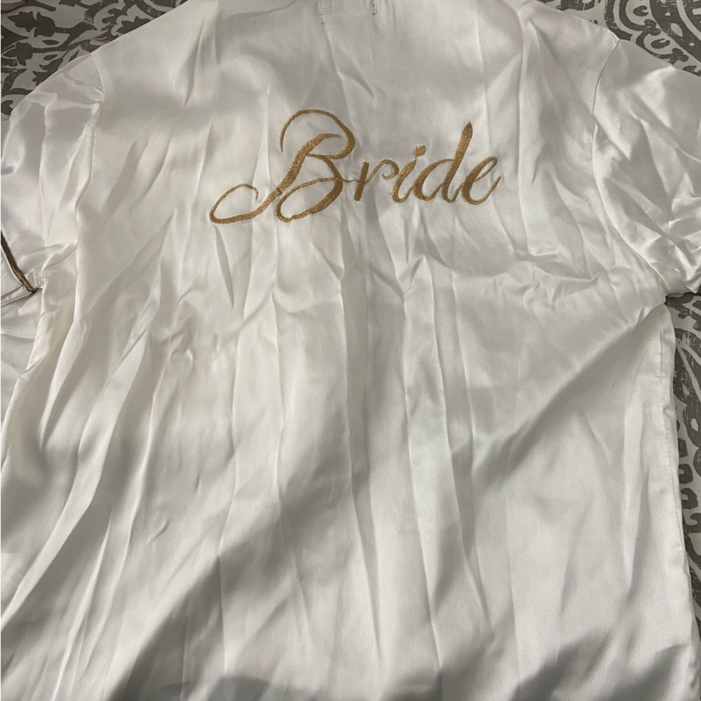 Bride Embroidered PJs👰🏼‍♀️